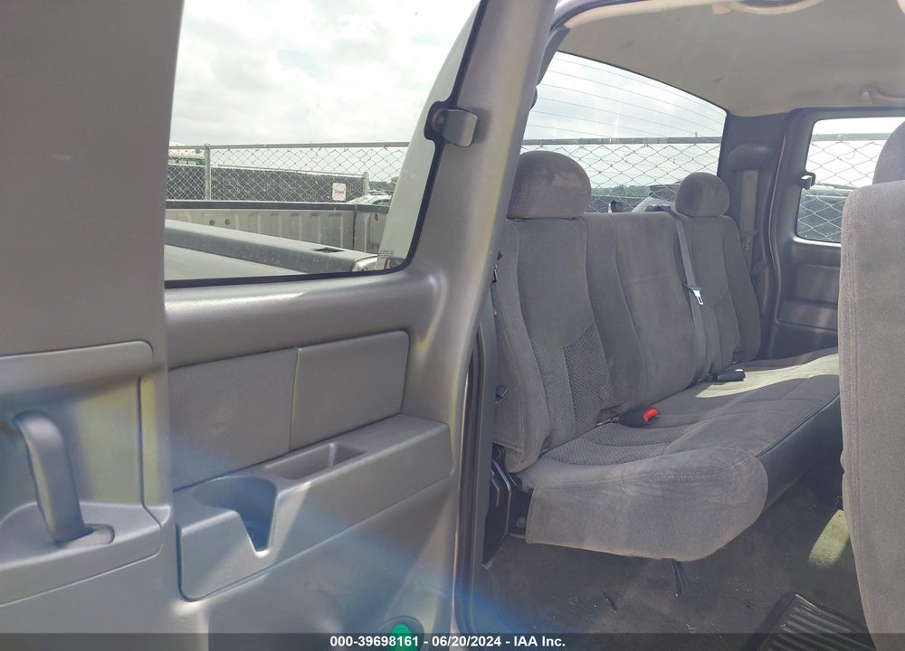 2006 CHEVROLET SILVERADO 1500 LT2 VIN: 1GCEC19T66Z201888