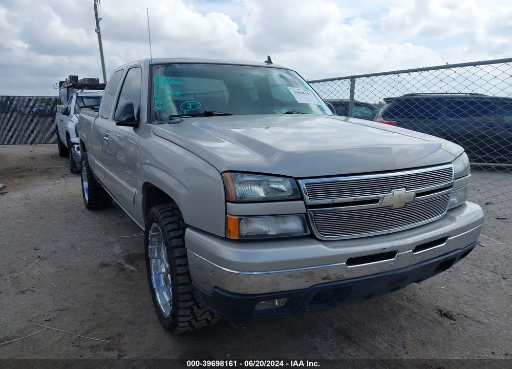 2006 CHEVROLET SILVERADO 1500 LT2 VIN: 1GCEC19T66Z201888