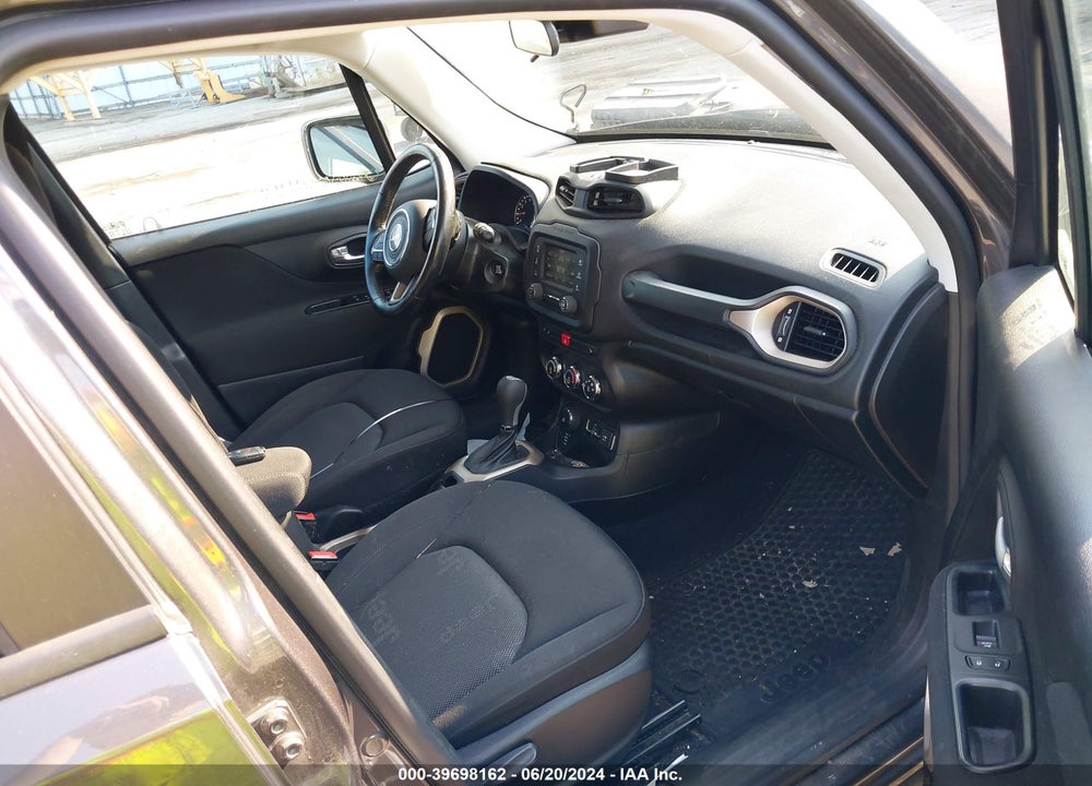 2017 JEEP RENEGADE LATITUDE 4X4 VIN: ZACCJBBB4HPF55804