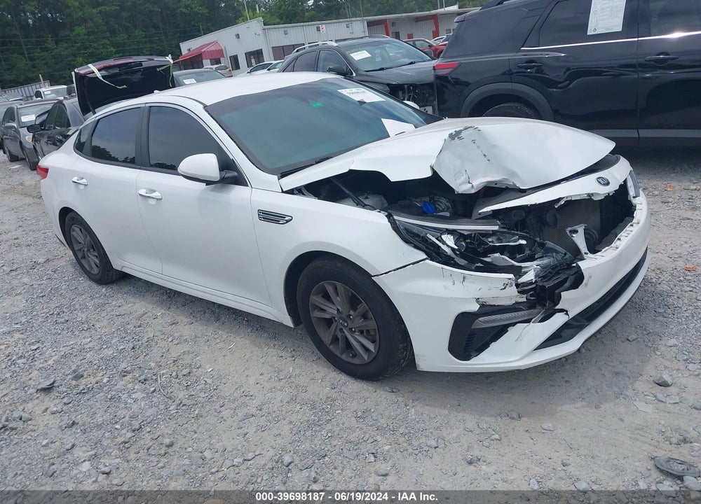 2020 KIA OPTIMA LX VIN: 5XXGT4L33LG413892