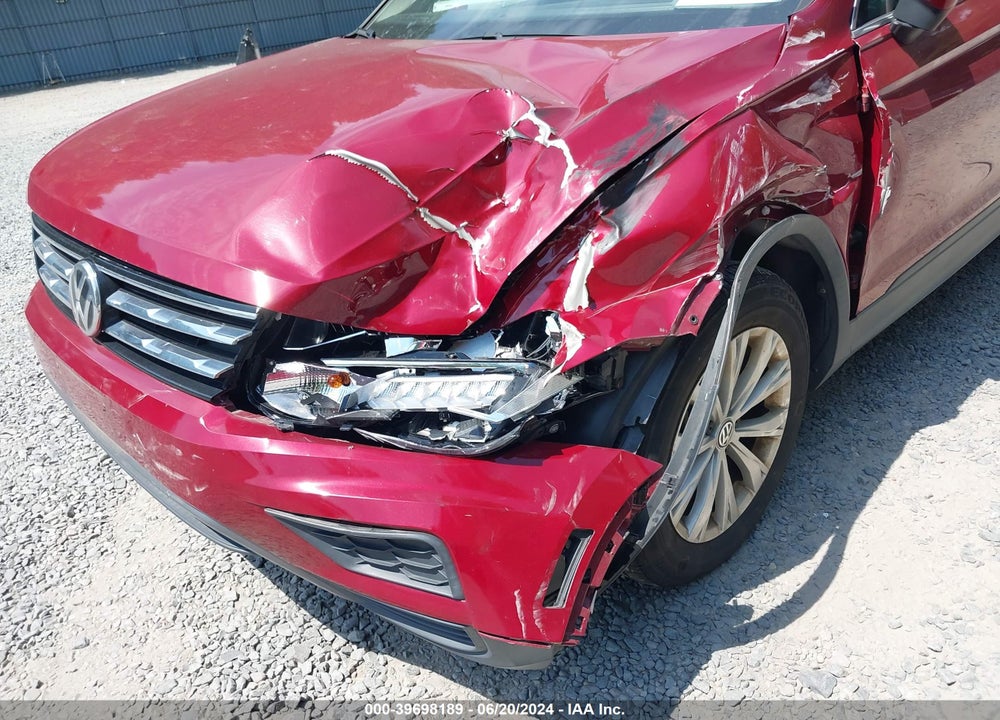 2019 VOLKSWAGEN TIGUAN 2.0T SE/2.0T SEL/2.0T SEL R-LINE/2.0T SEL R-LINE BLACK VIN: 3VV2B7AX2KM031856