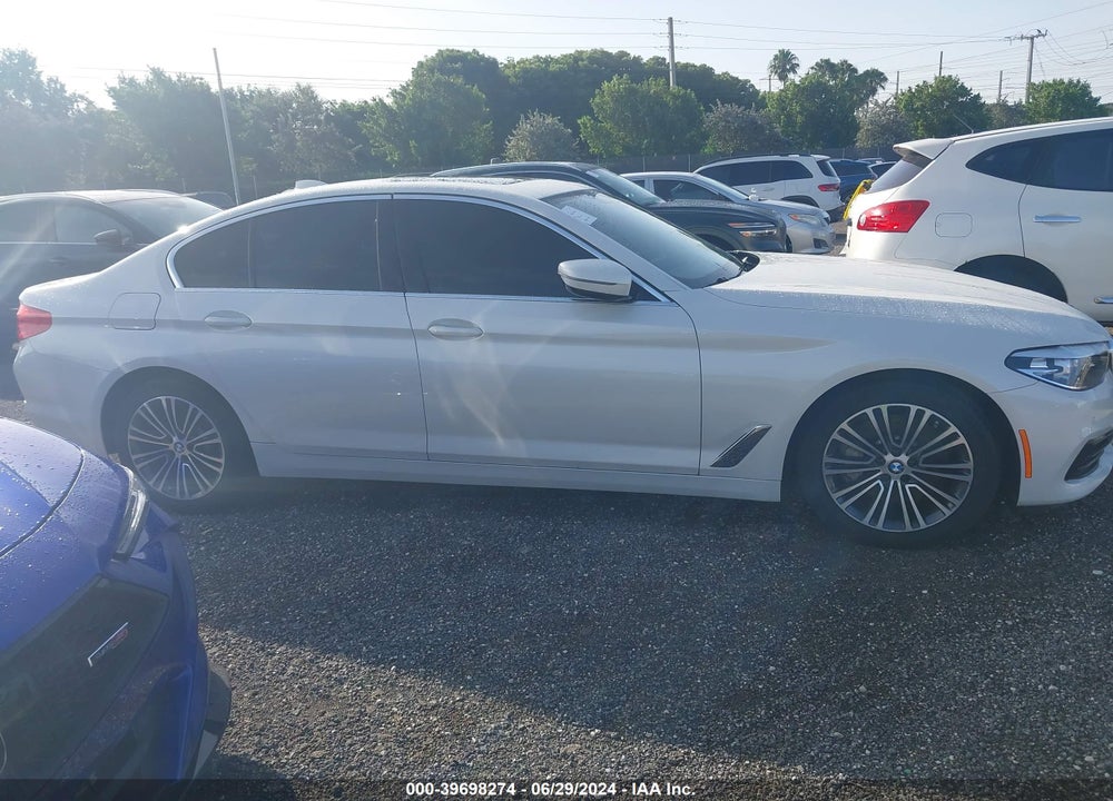 2019 BMW 530I VIN: WBAJA5C54KWW07795