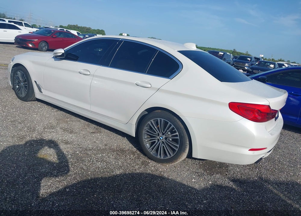 2019 BMW 530I VIN: WBAJA5C54KWW07795