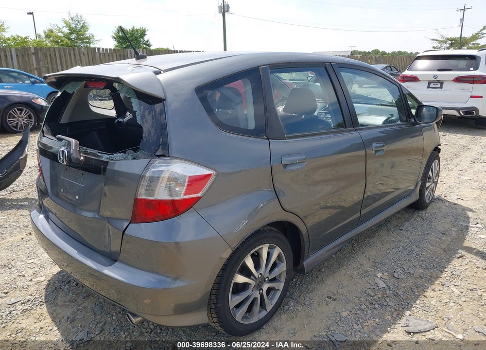 2012 HONDA FIT SPORT VIN: JHMGE8H56CC016266