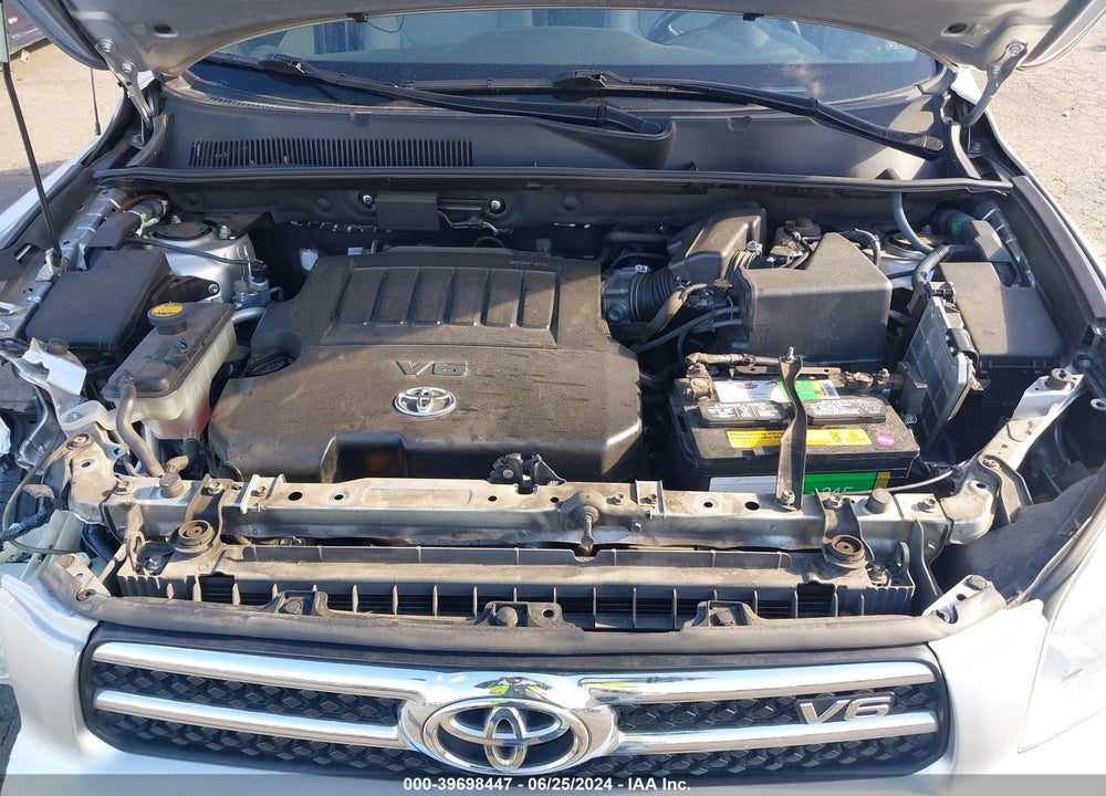 2008 TOYOTA RAV4 VIN: JTMBK31V586035785