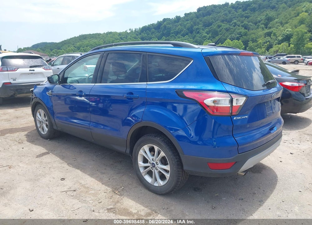 2018 FORD ESCAPE SE VIN: 1FMCU9GD3JUA29187