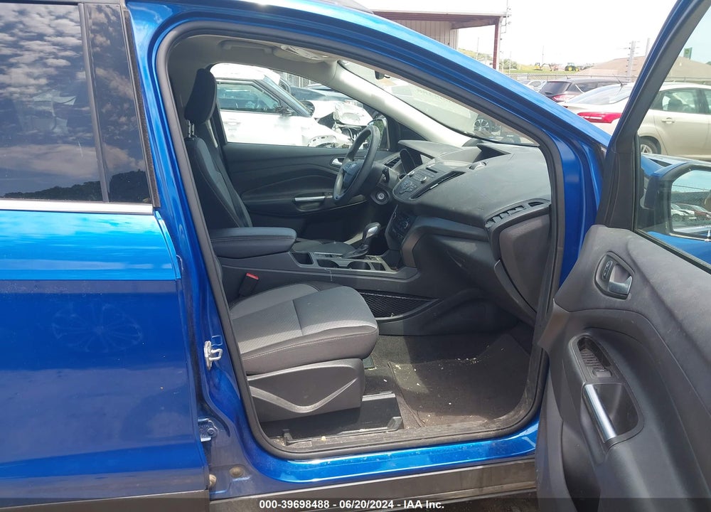 2018 FORD ESCAPE SE VIN: 1FMCU9GD3JUA29187