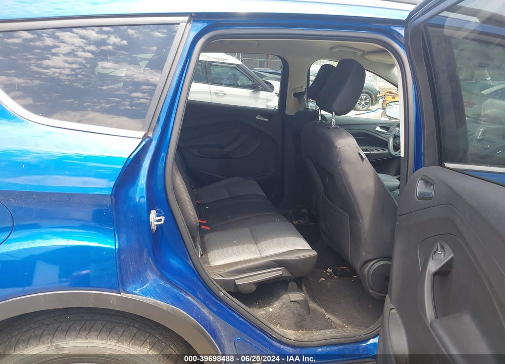 2018 FORD ESCAPE SE VIN: 1FMCU9GD3JUA29187