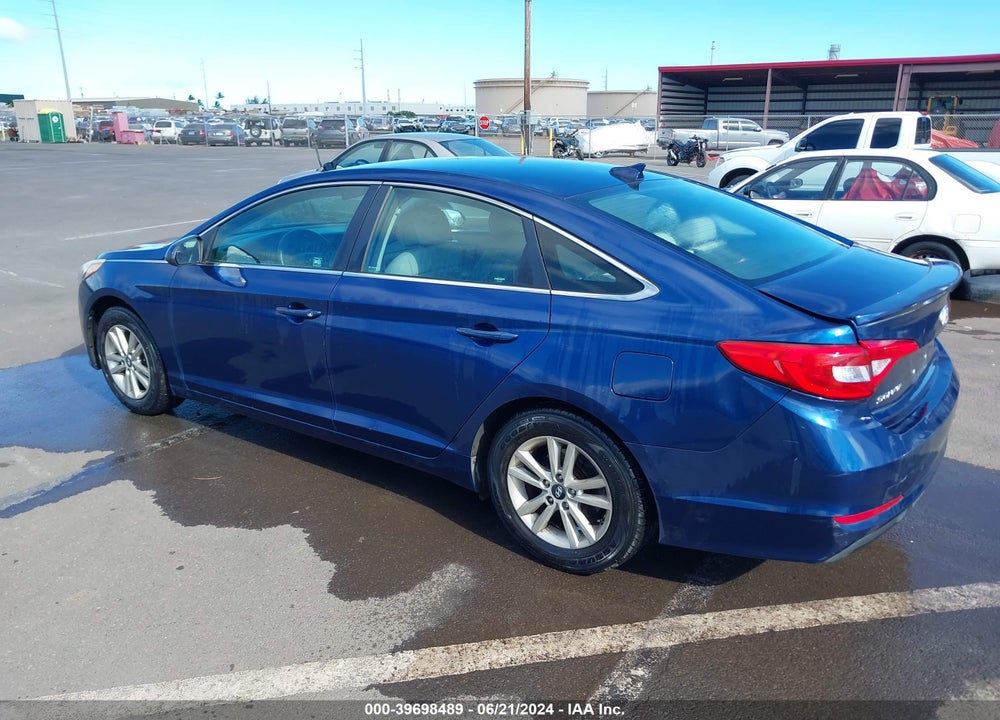 2015 HYUNDAI SONATA SE VIN: 5NPE24AFXFH183901
