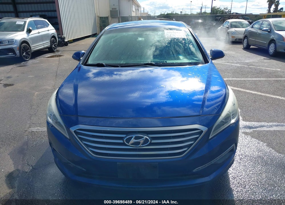 2015 HYUNDAI SONATA SE VIN: 5NPE24AFXFH183901