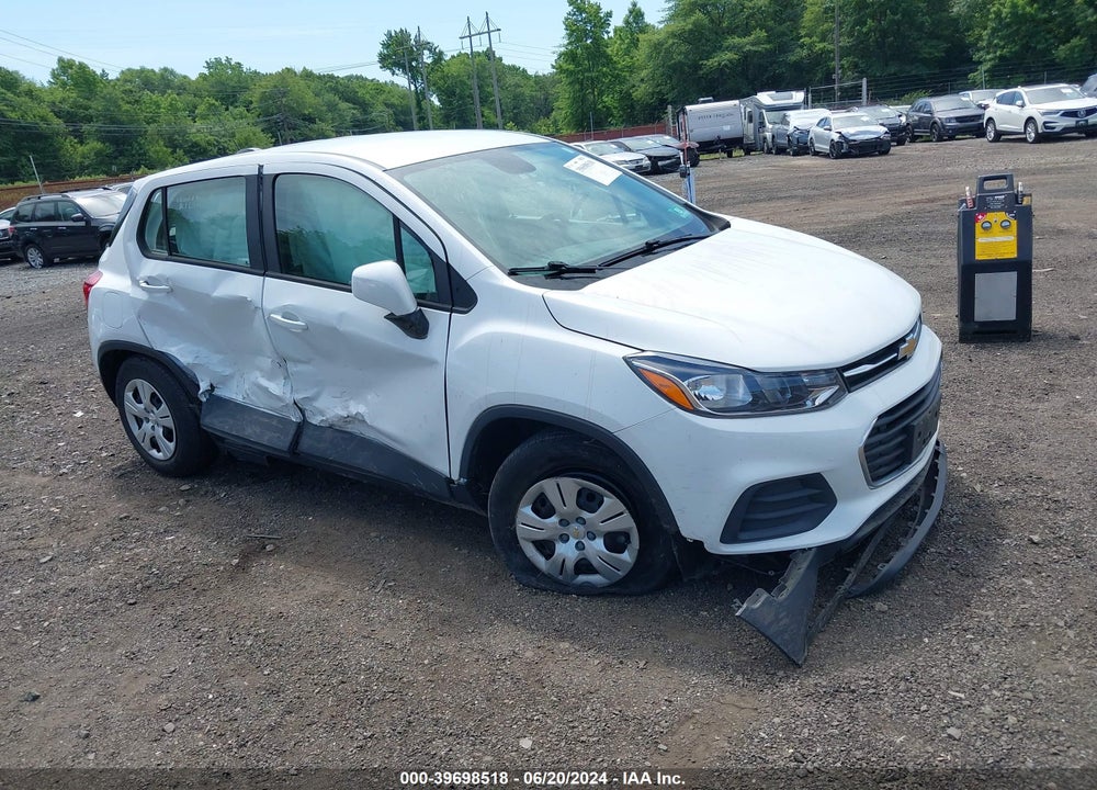 2018 CHEVROLET TRAX LS VIN: KL7CJKSB5JB703276
