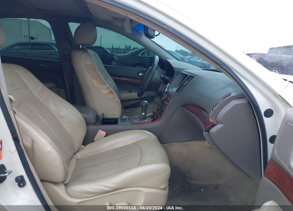 2008 INFINITI G35 VIN: JNKBV61E78M227972