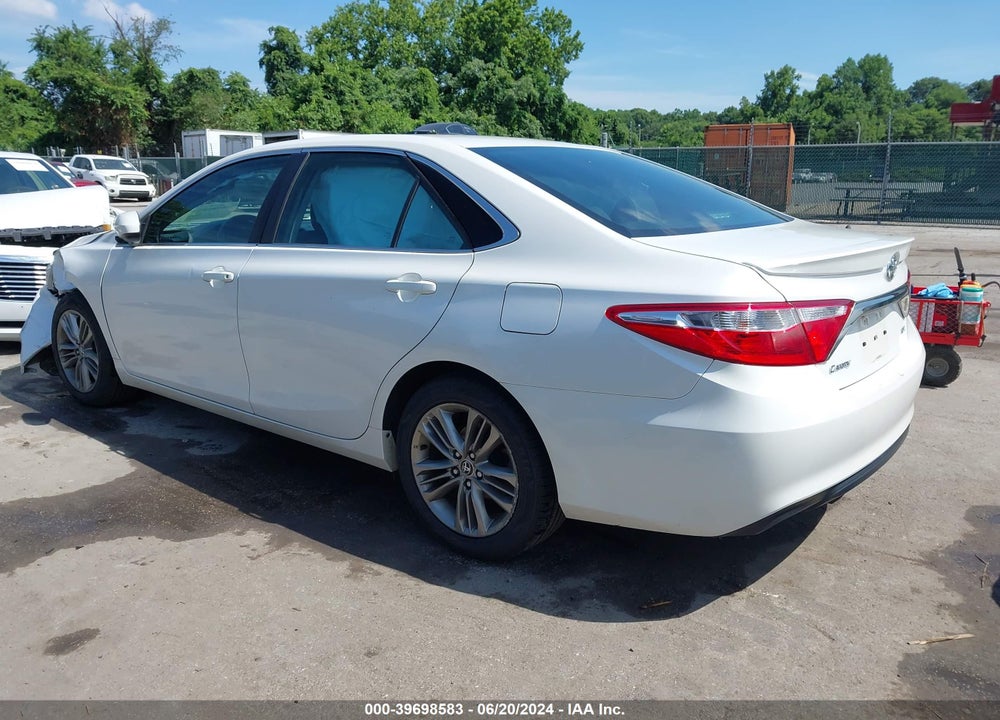 2016 TOYOTA CAMRY SE VIN: 4T1BF1FK3GU543217