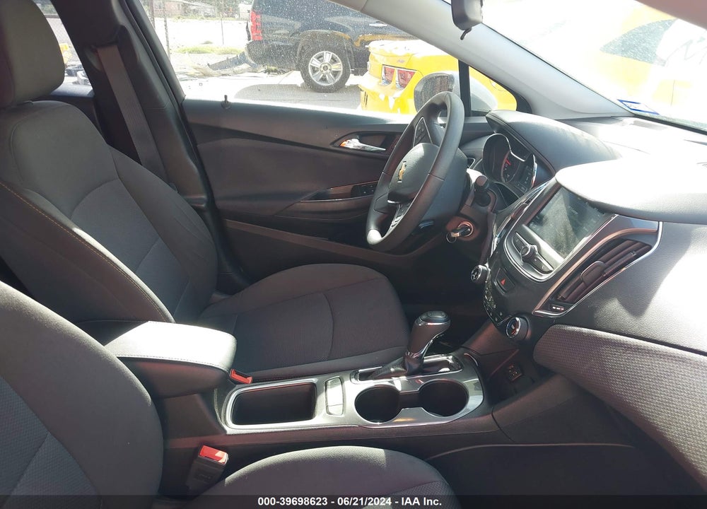 2019 CHEVROLET CRUZE LS VIN: 1G1BC5SM7K7152910