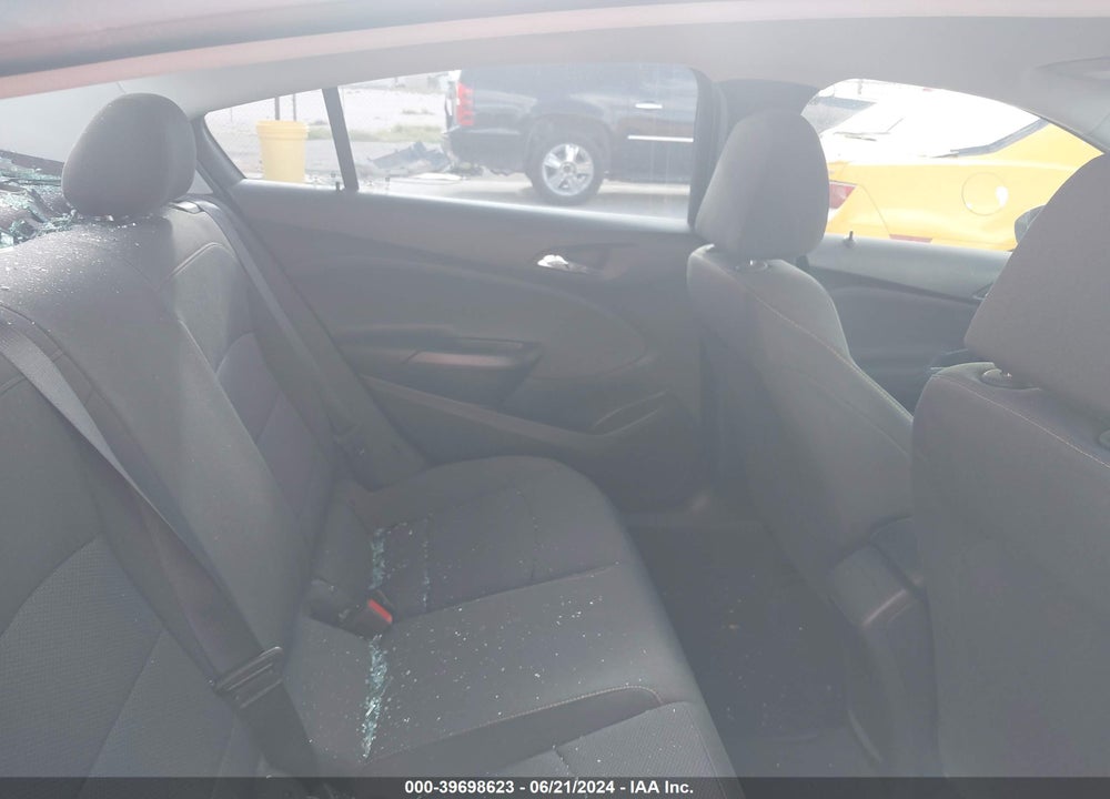 2019 CHEVROLET CRUZE LS VIN: 1G1BC5SM7K7152910