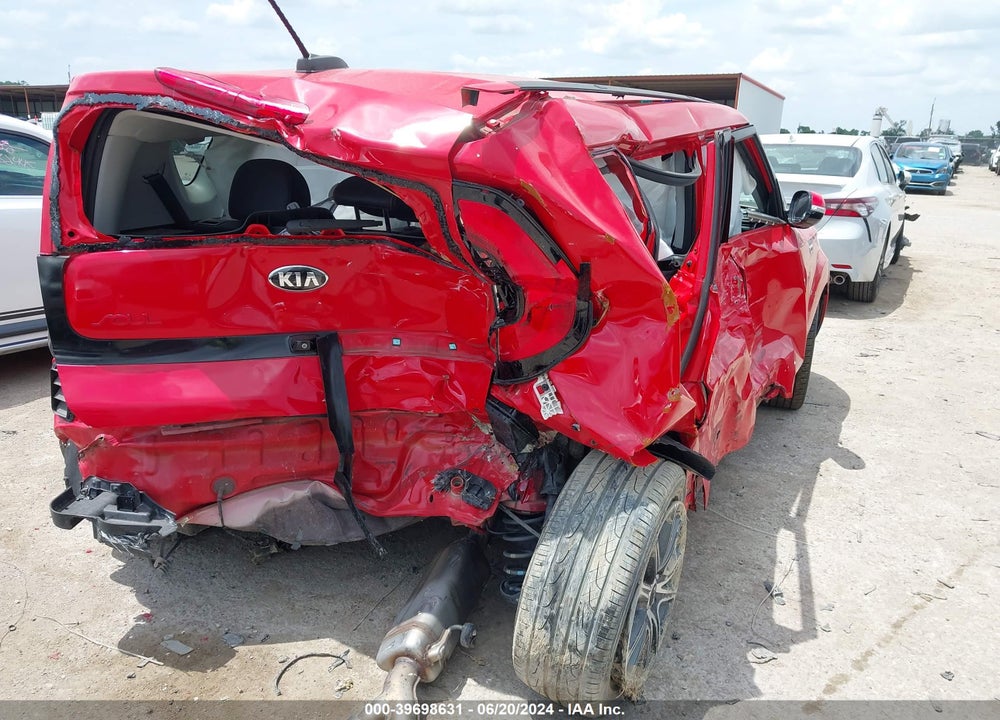 2018 KIA SOUL VIN: KNDJX3AA4J7537147