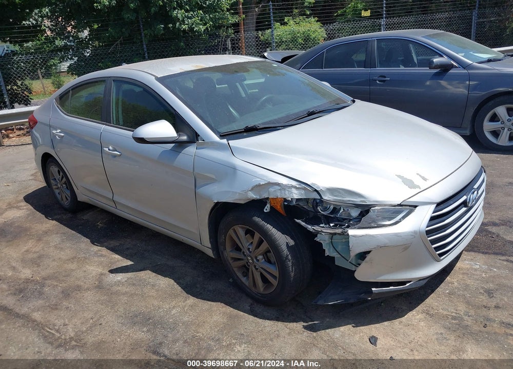 2017 HYUNDAI ELANTRA SE VIN: 5NPD84LF0HH006252