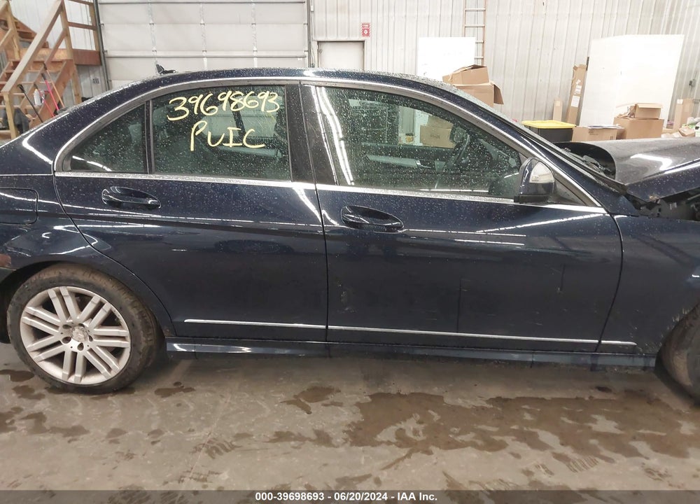 2008 MERCEDES-BENZ C 300 LUXURY 4MATIC/SPORT 4MATIC VIN: WDDGF81X58F179187