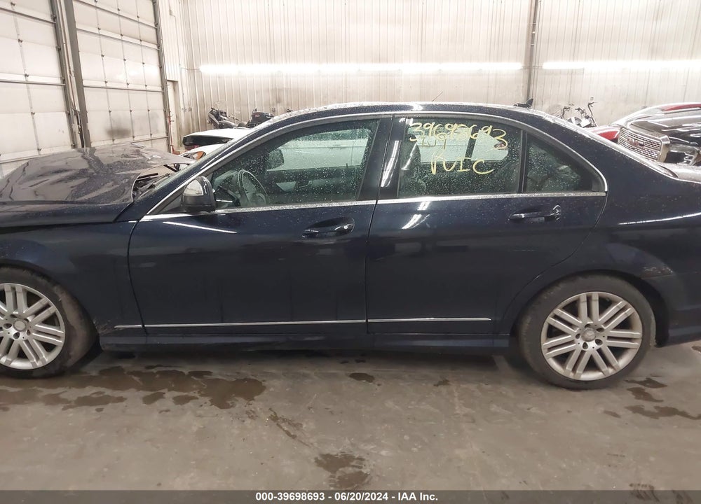 2008 MERCEDES-BENZ C 300 LUXURY 4MATIC/SPORT 4MATIC VIN: WDDGF81X58F179187