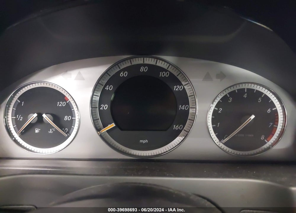 2008 MERCEDES-BENZ C 300 LUXURY 4MATIC/SPORT 4MATIC VIN: WDDGF81X58F179187