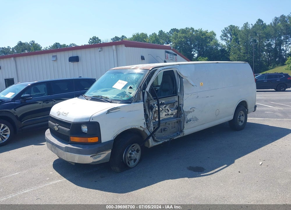2006 CHEVROLET EXPRESS WORK VAN VIN: 1GCHG39U861125238