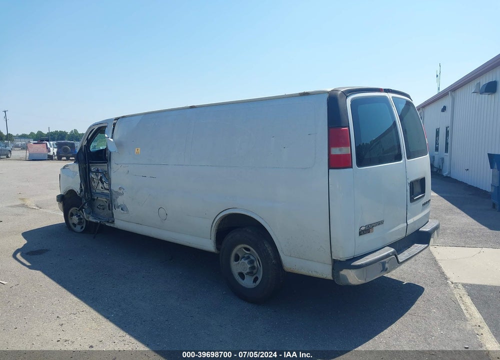 2006 CHEVROLET EXPRESS WORK VAN VIN: 1GCHG39U861125238