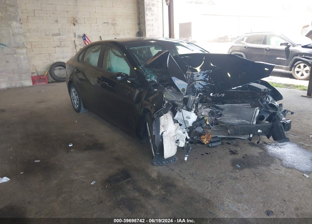 2022 KIA FORTE FE VIN: 3KPF24AD2NE501533