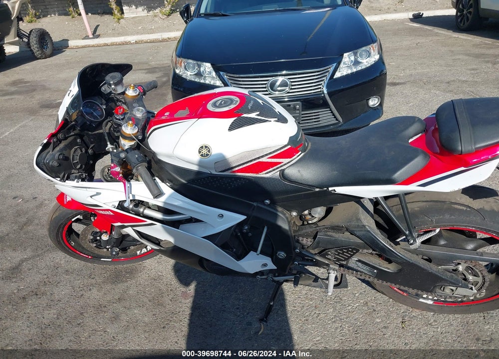 2012 YAMAHA YZFR6 VIN: JYARJ16E7CA026151