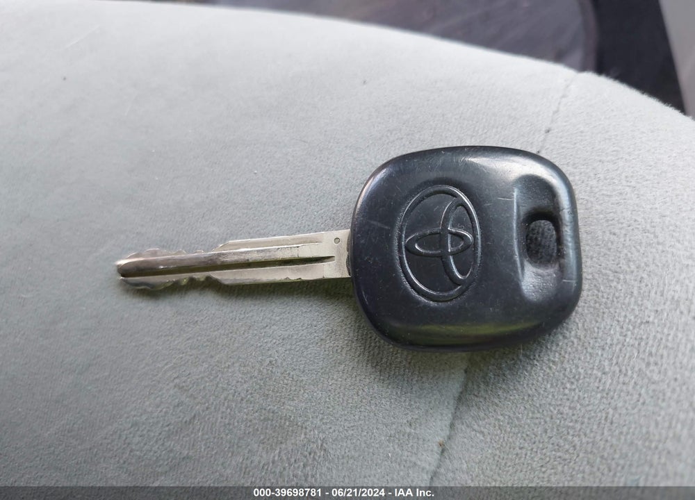 2009 TOYOTA COROLLA LE VIN: 2T1BU40E19C154770