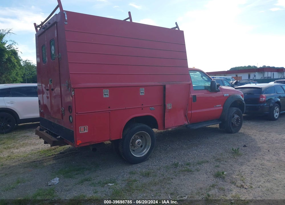 2005 FORD F-450 XL/XLT VIN: 1FDXF46P85EA35111