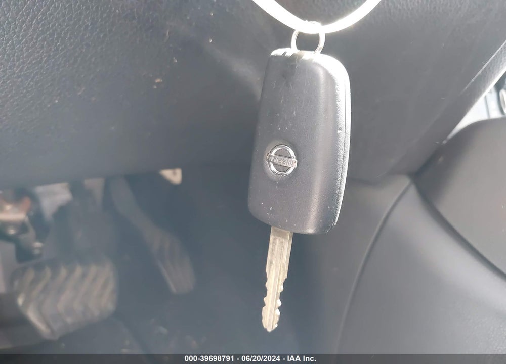 2018 NISSAN ROGUE SPORT S VIN: JN1BJ1CP4JW500510