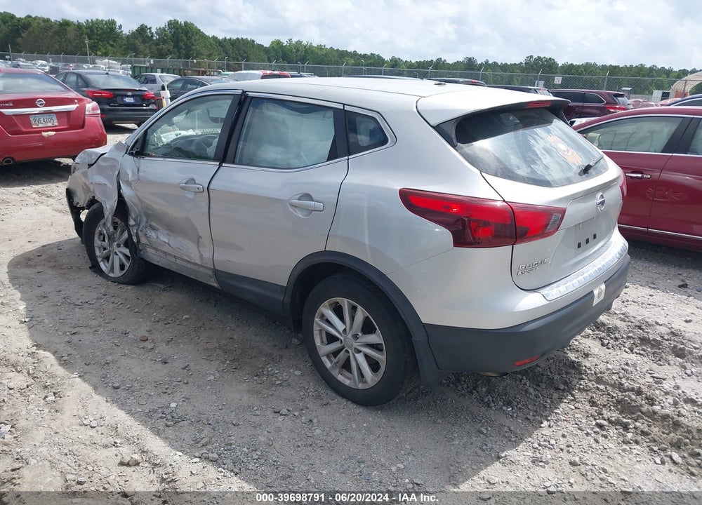 2018 NISSAN ROGUE SPORT S VIN: JN1BJ1CP4JW500510