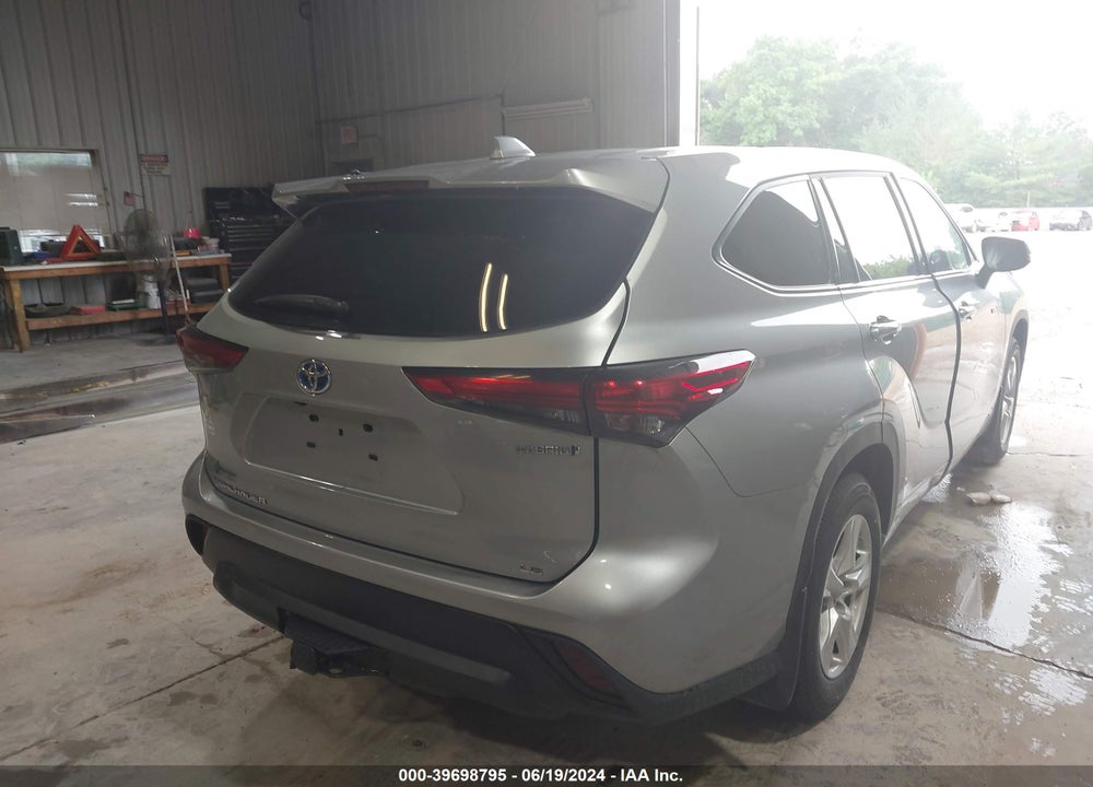 2021 TOYOTA HIGHLANDER HYBRID LE VIN: 5TDBBRCH7MS066797