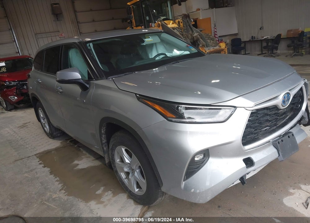 2021 TOYOTA HIGHLANDER HYBRID LE VIN: 5TDBBRCH7MS066797