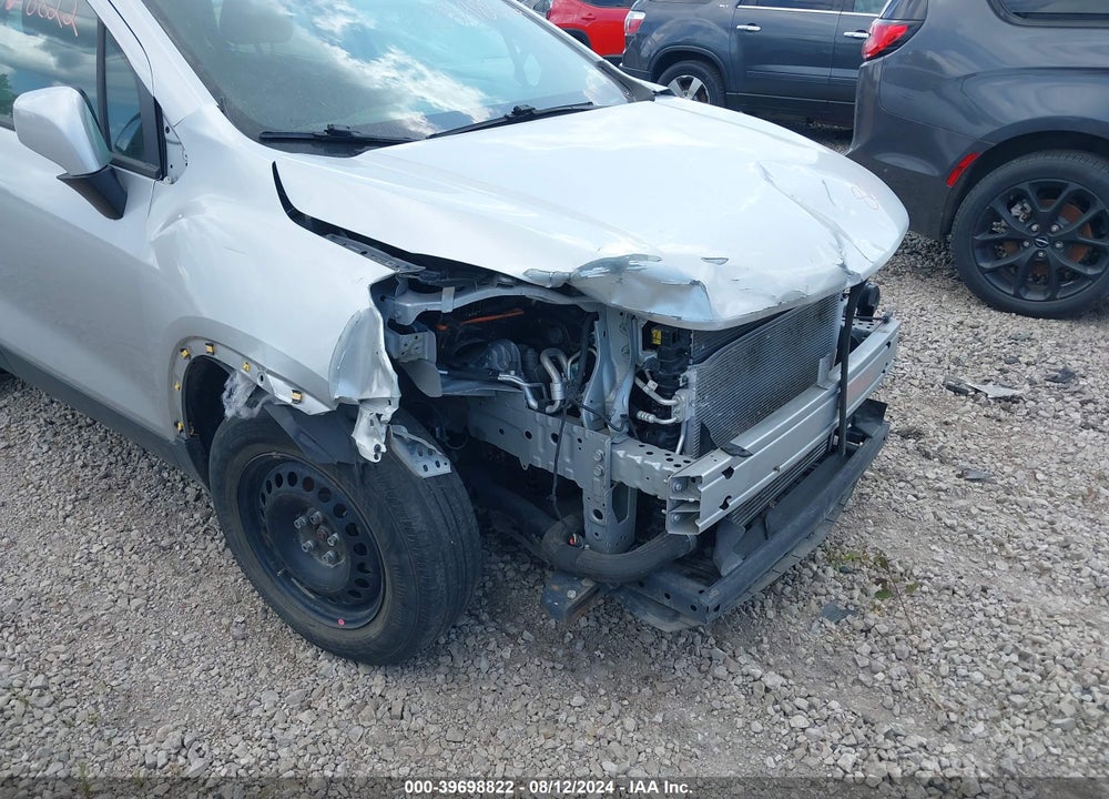 2018 CHEVROLET TRAX LS VIN: KL7CJKSB7JB550853