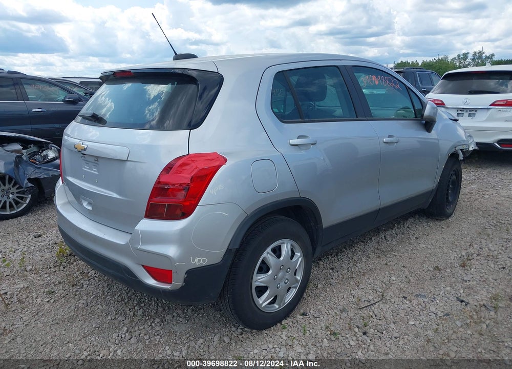 2018 CHEVROLET TRAX LS VIN: KL7CJKSB7JB550853