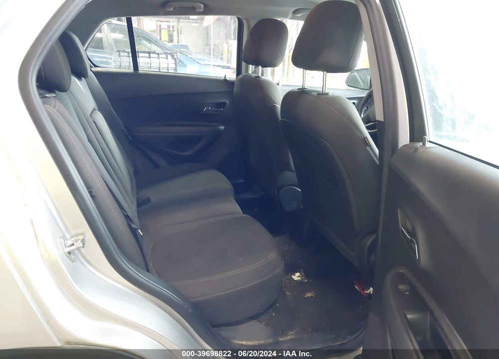 2018 CHEVROLET TRAX LS VIN: KL7CJKSB7JB550853