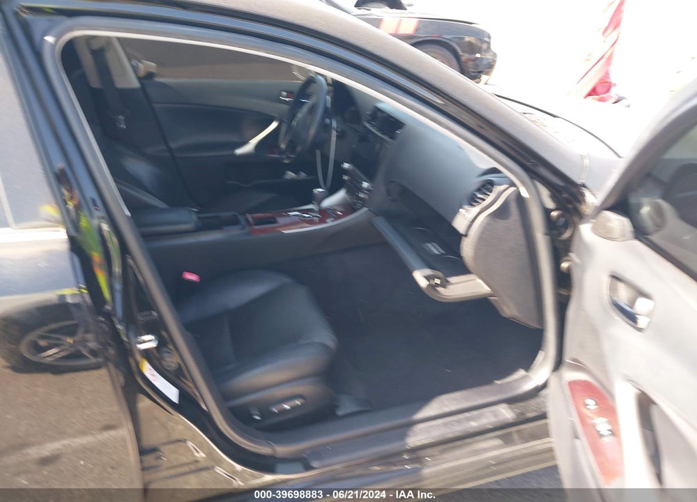 2008 LEXUS IS 250 VIN: JTHBK262482079873