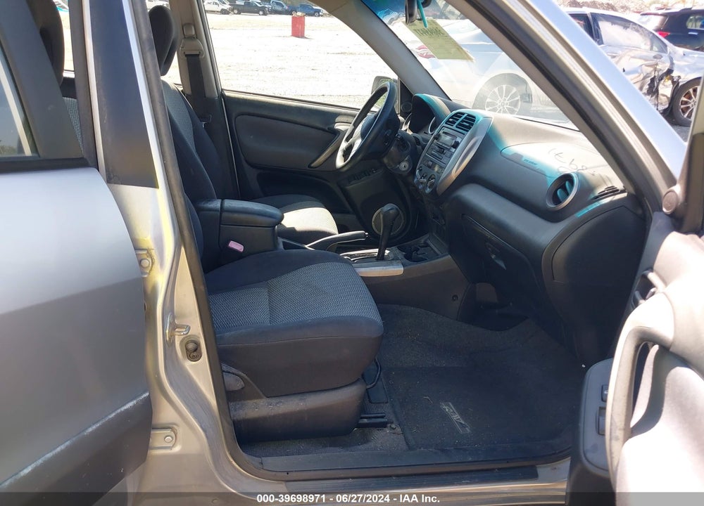 2004 TOYOTA RAV4 VIN: JTEHD20V946019806