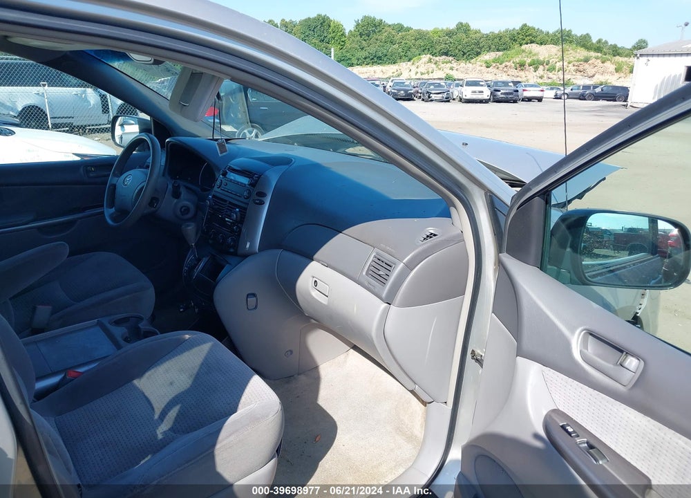 2006 TOYOTA SIENNA VIN: 5TDZA23C56S450271