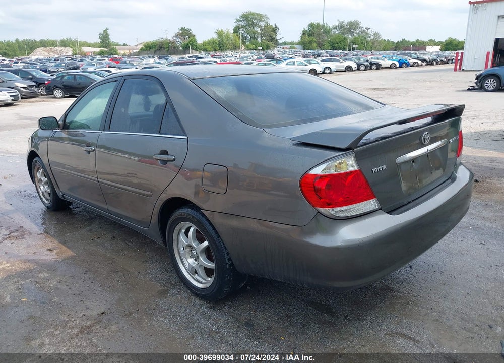 2005 TOYOTA CAMRY LE VIN: 4T1BE32K55U543091