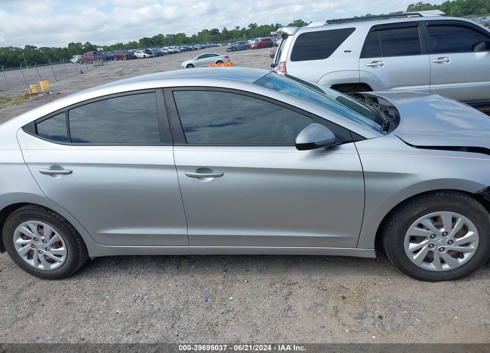 2020 HYUNDAI ELANTRA SE VIN: 5NPD74LF6LH613137