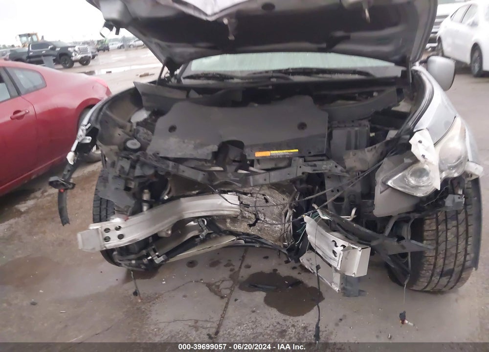 2017 INFINITI QX70 VIN: JN8CS1MU4HM141673