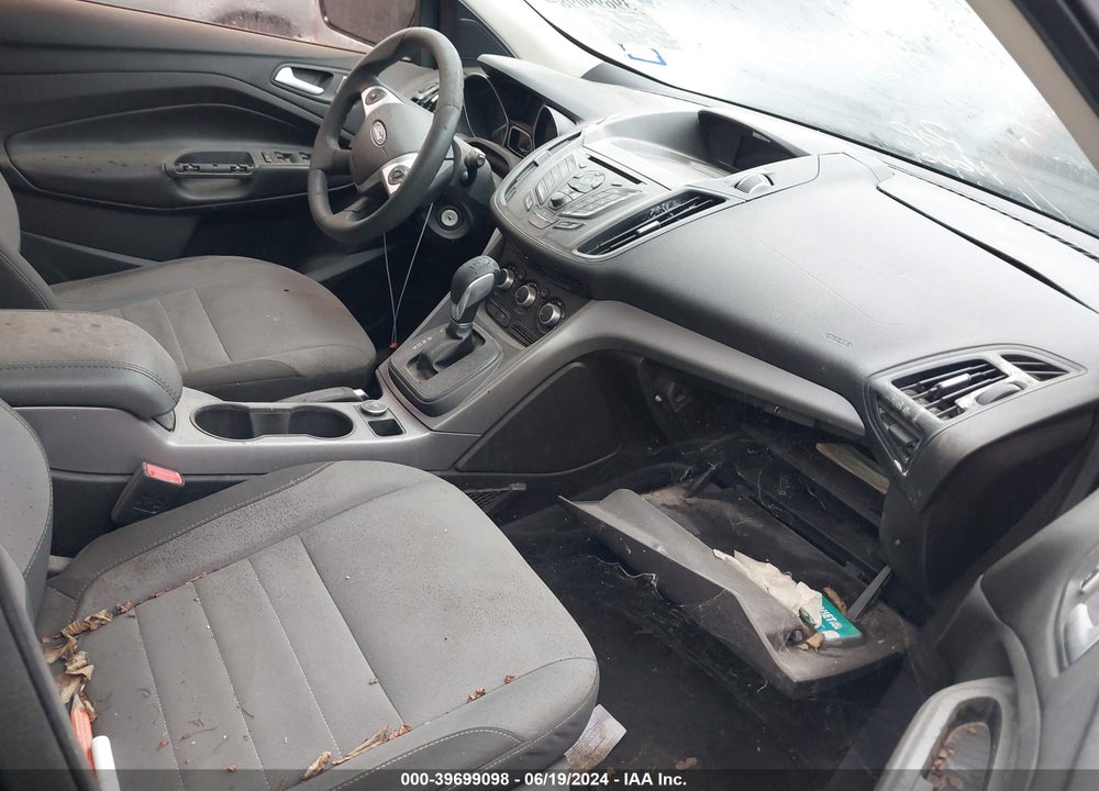 2015 FORD ESCAPE SE VIN: 1FMCU0G70FUA12148