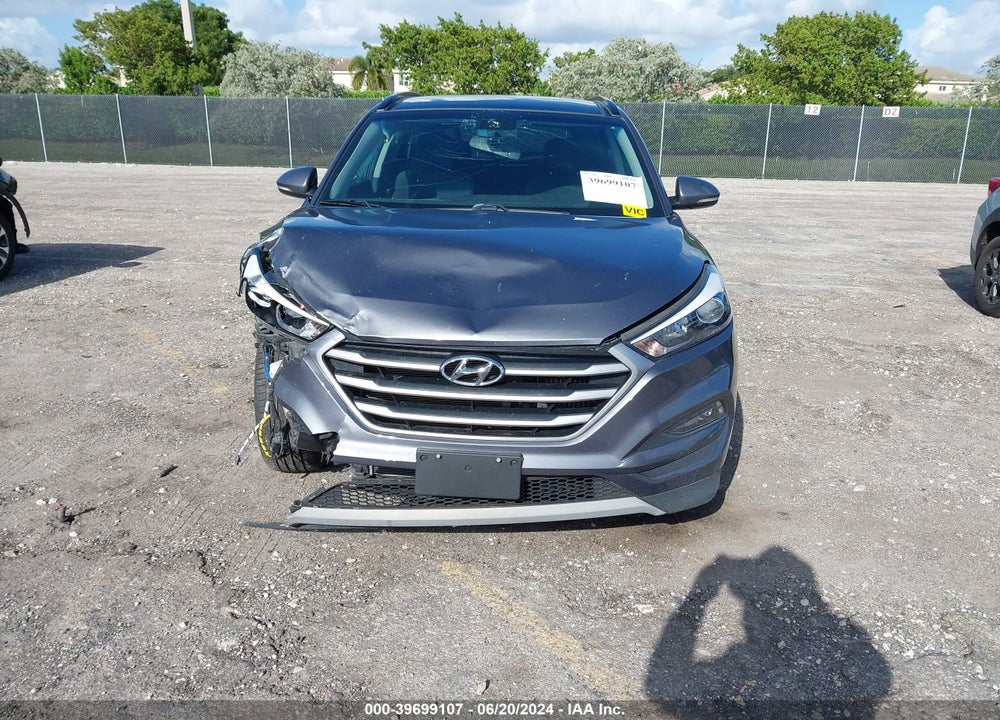 2018 HYUNDAI TUCSON VALUE VIN: KM8J3CA20JU817455