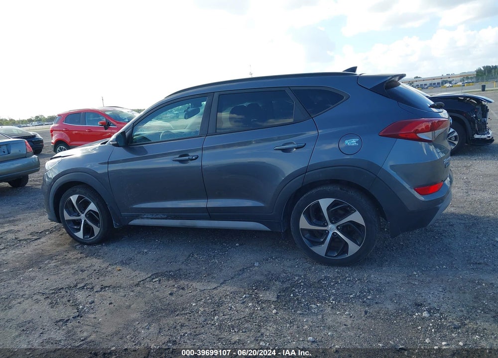 2018 HYUNDAI TUCSON VALUE VIN: KM8J3CA20JU817455