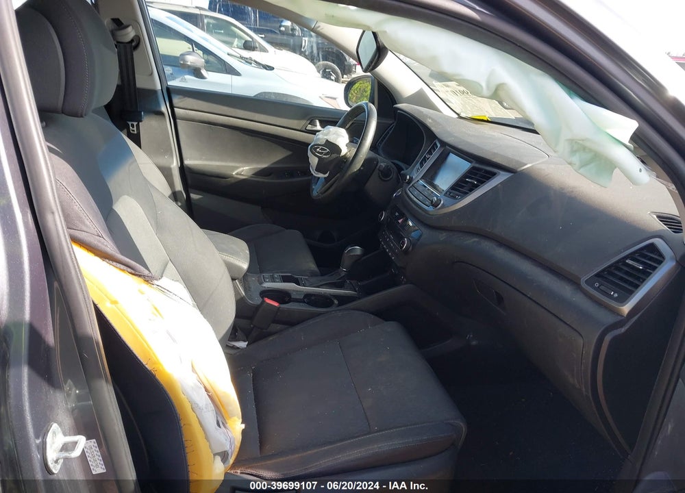 2018 HYUNDAI TUCSON VALUE VIN: KM8J3CA20JU817455