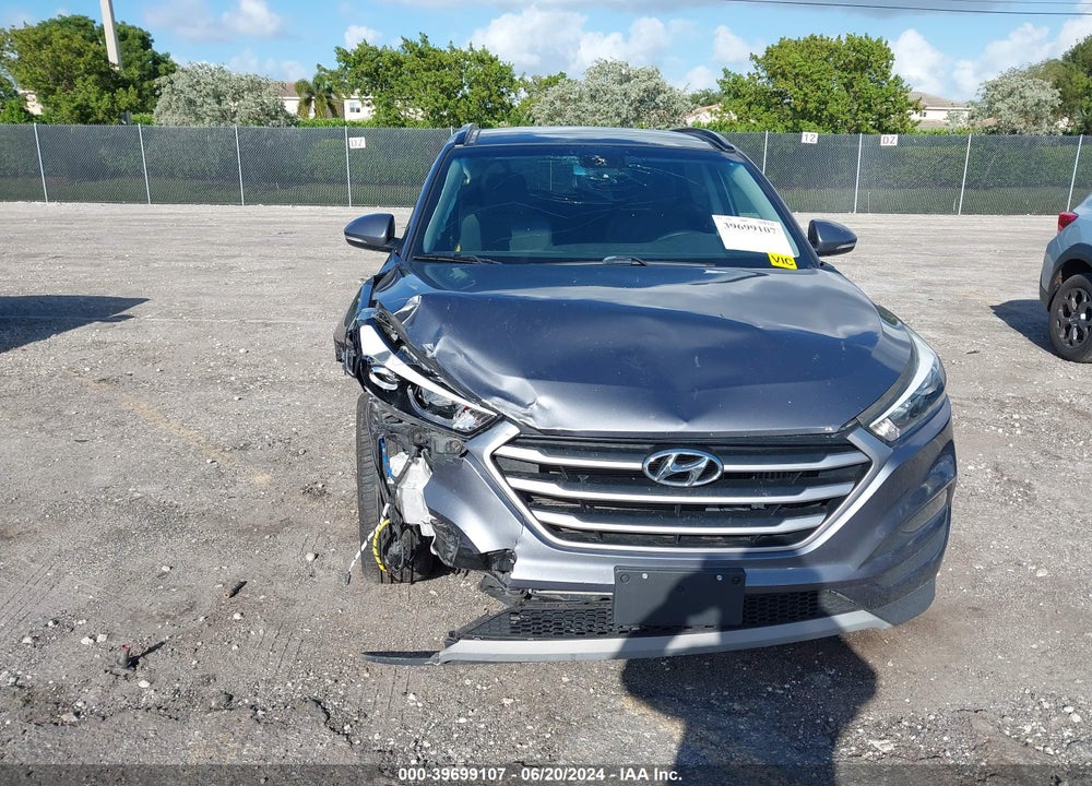 2018 HYUNDAI TUCSON VALUE VIN: KM8J3CA20JU817455