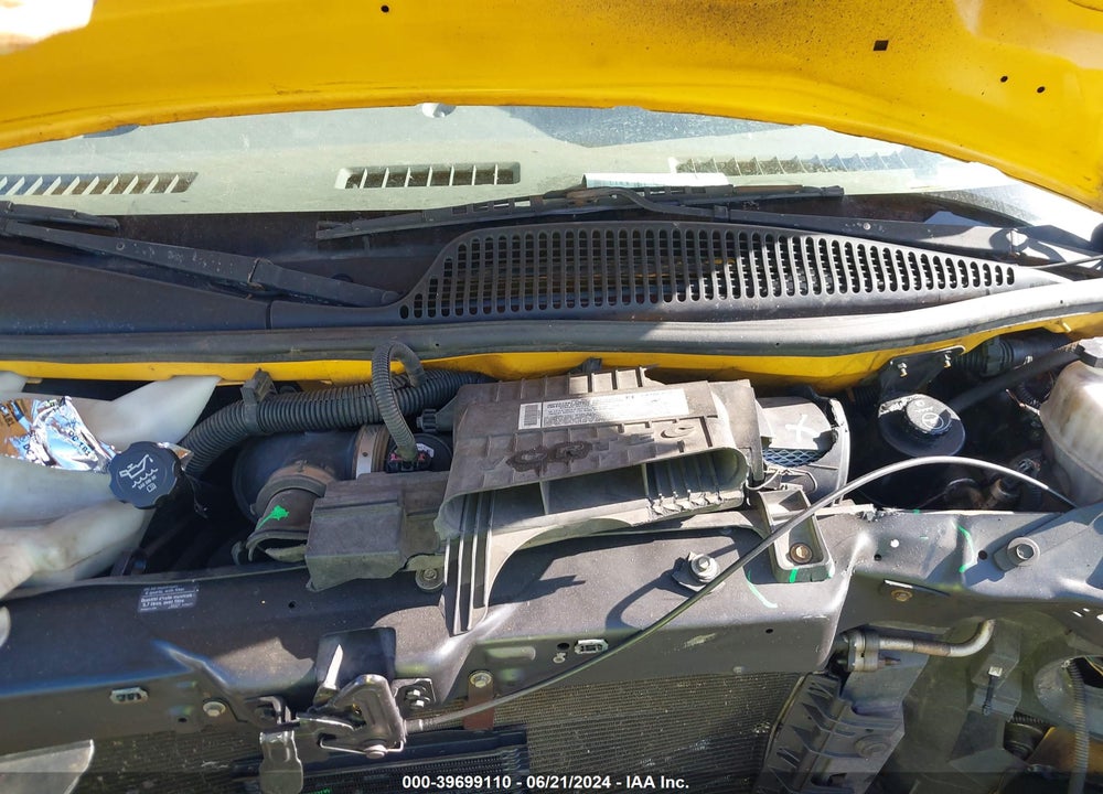 2008 GMC SAVANA CUTAWAY WORK VAN VIN: 1GDJG31K381906050