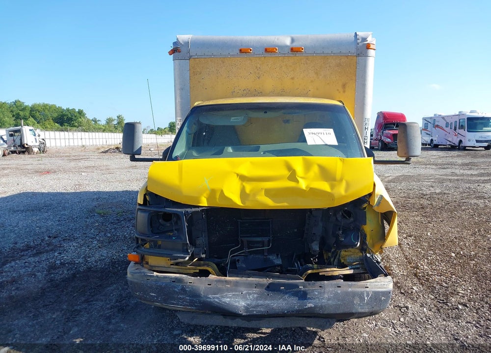 2008 GMC SAVANA CUTAWAY WORK VAN VIN: 1GDJG31K381906050